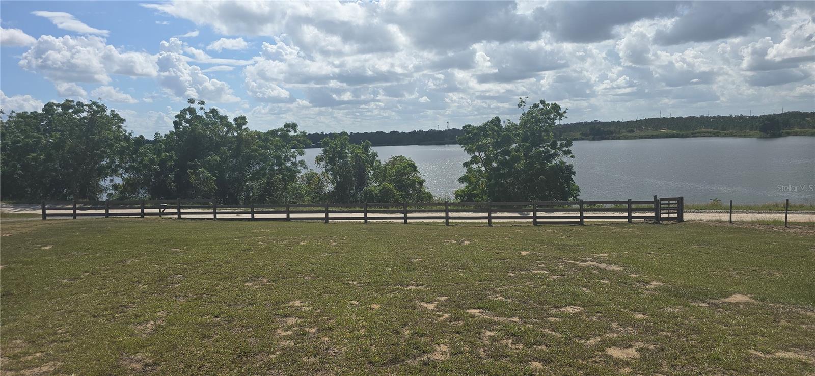 206 Lake Ida, FL