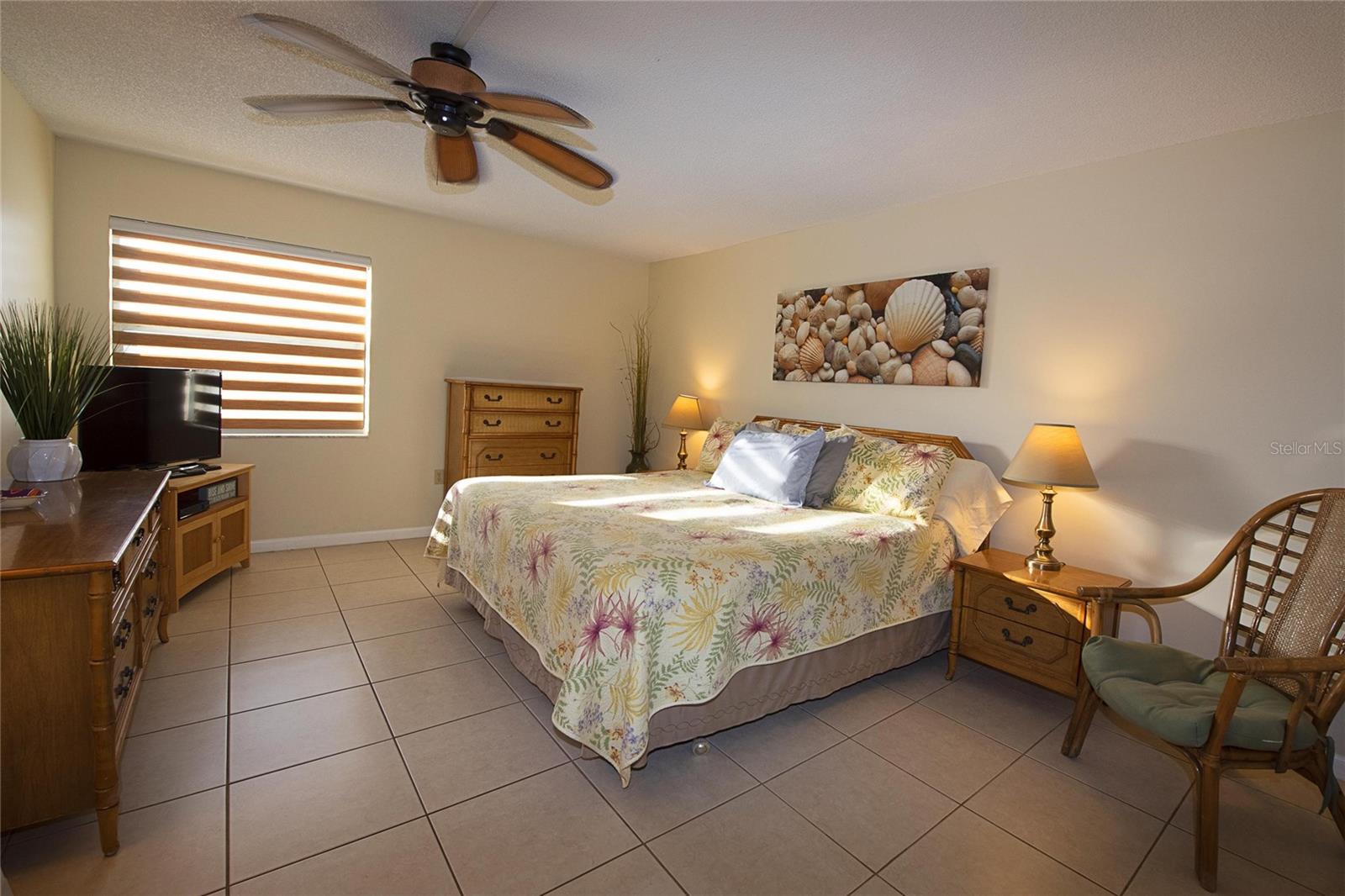1571 Atlantic Avenue, FL