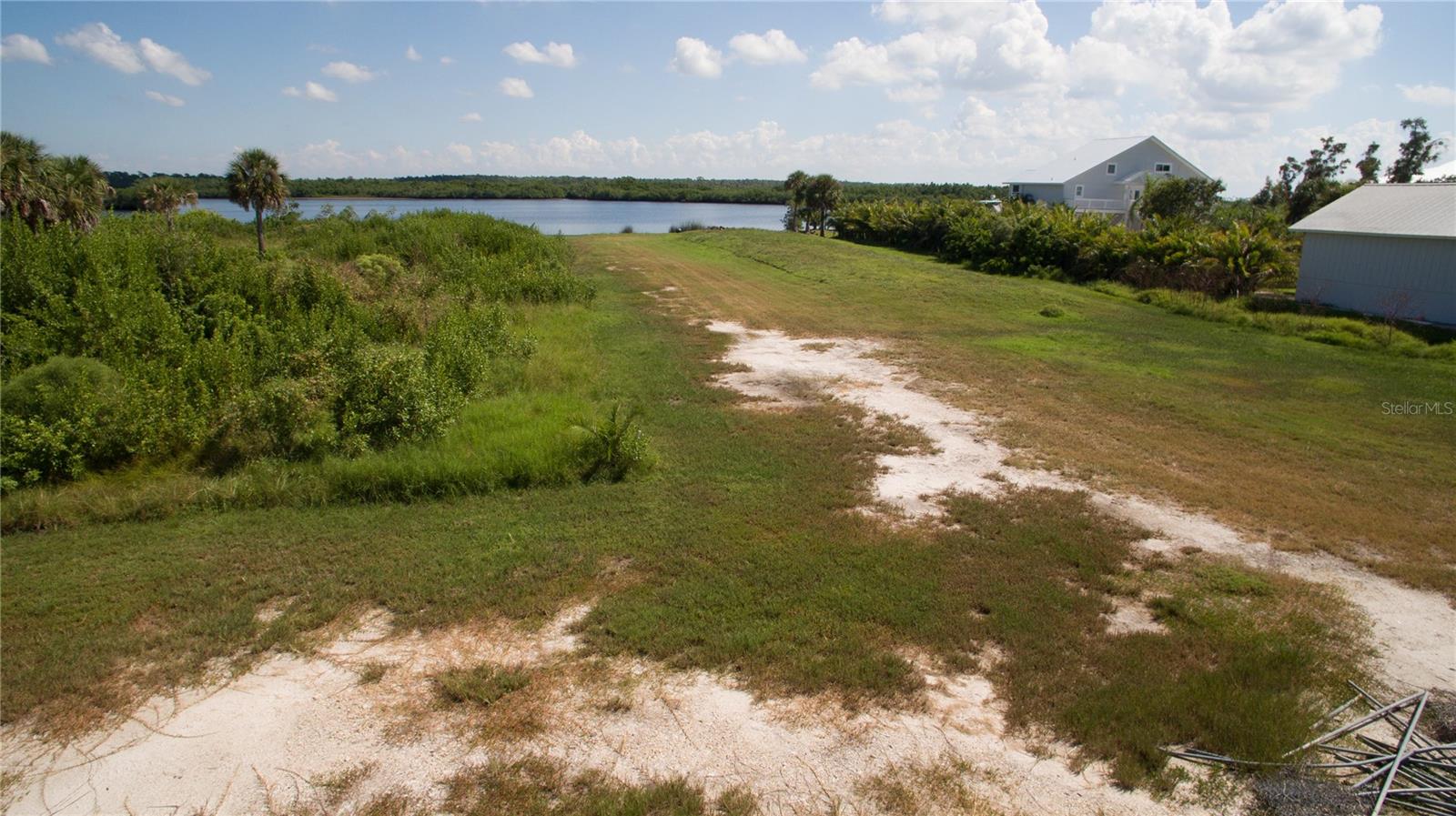 Deer Court, FL