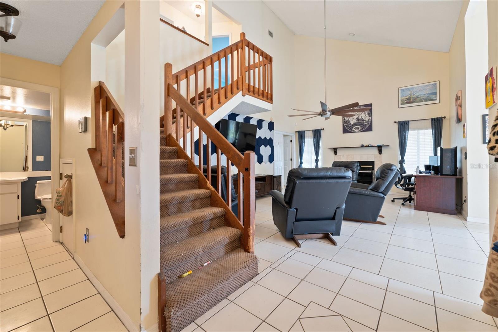 24138 Twin Court, FL