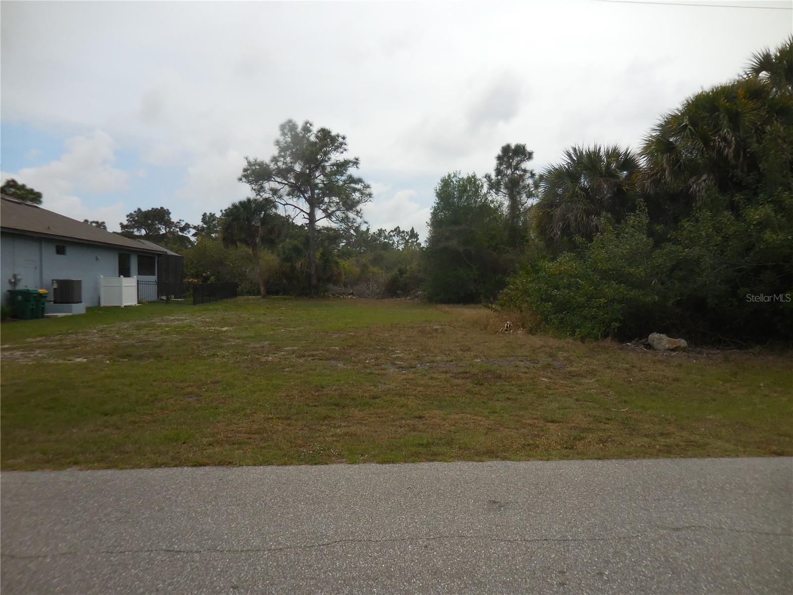 223 Jennifer Drive, FL
