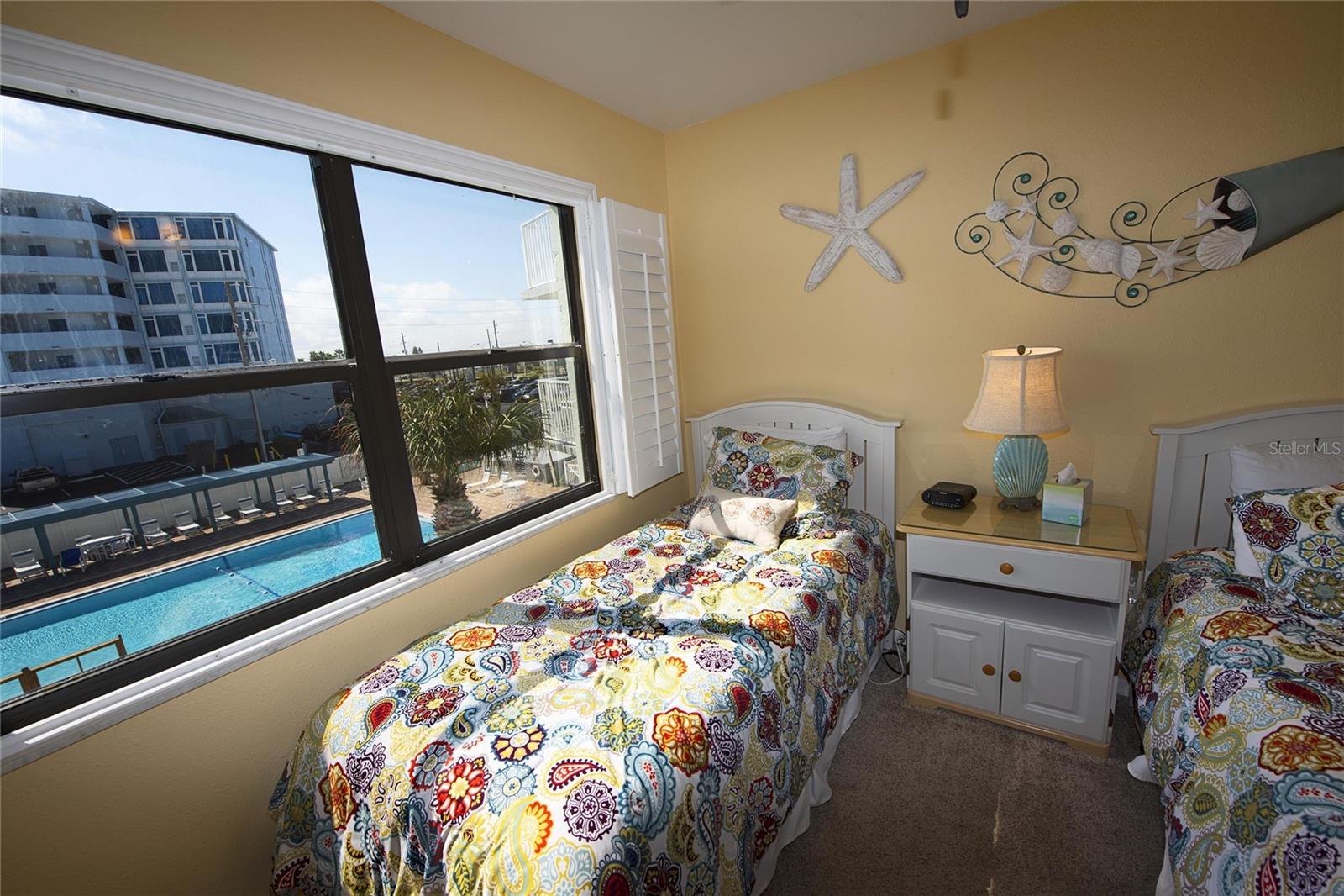 1571 Atlantic Avenue, FL