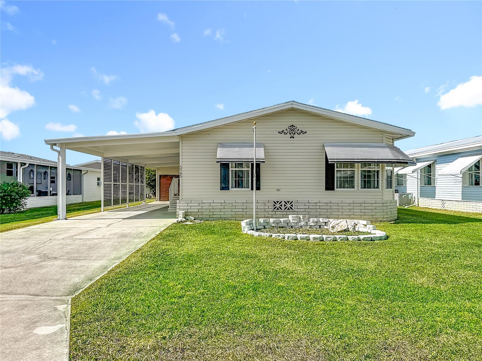5745 Pawnee Street, FL