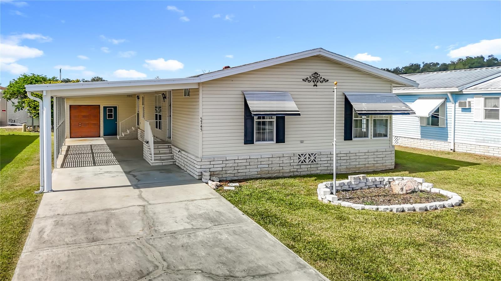 5745 Pawnee Street, FL