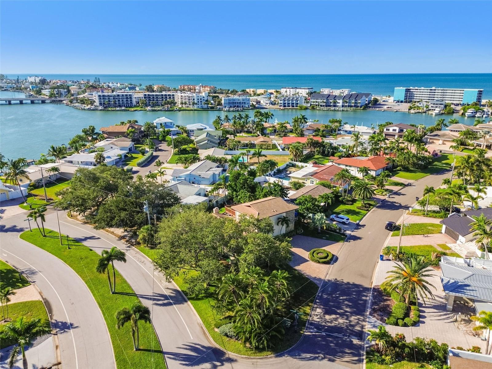 10073 Yacht Club Drive, FL