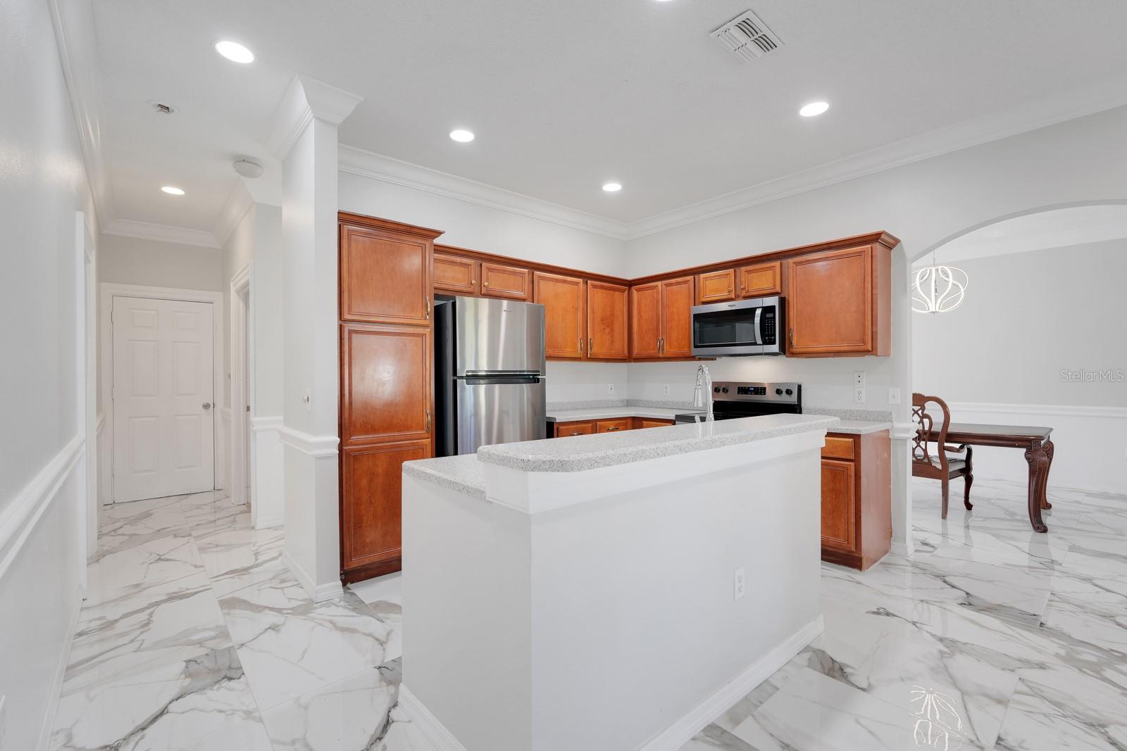 206 Redwood Bark Trail, FL