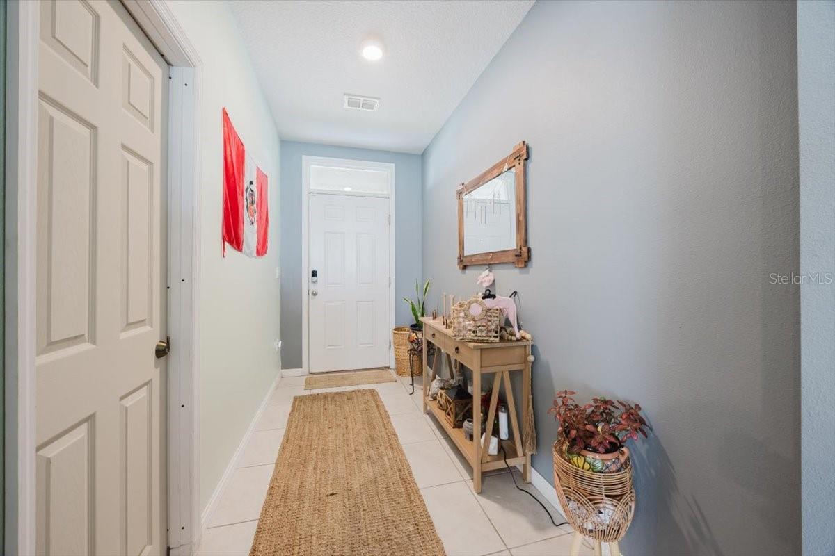 344 Alexzander Way, FL