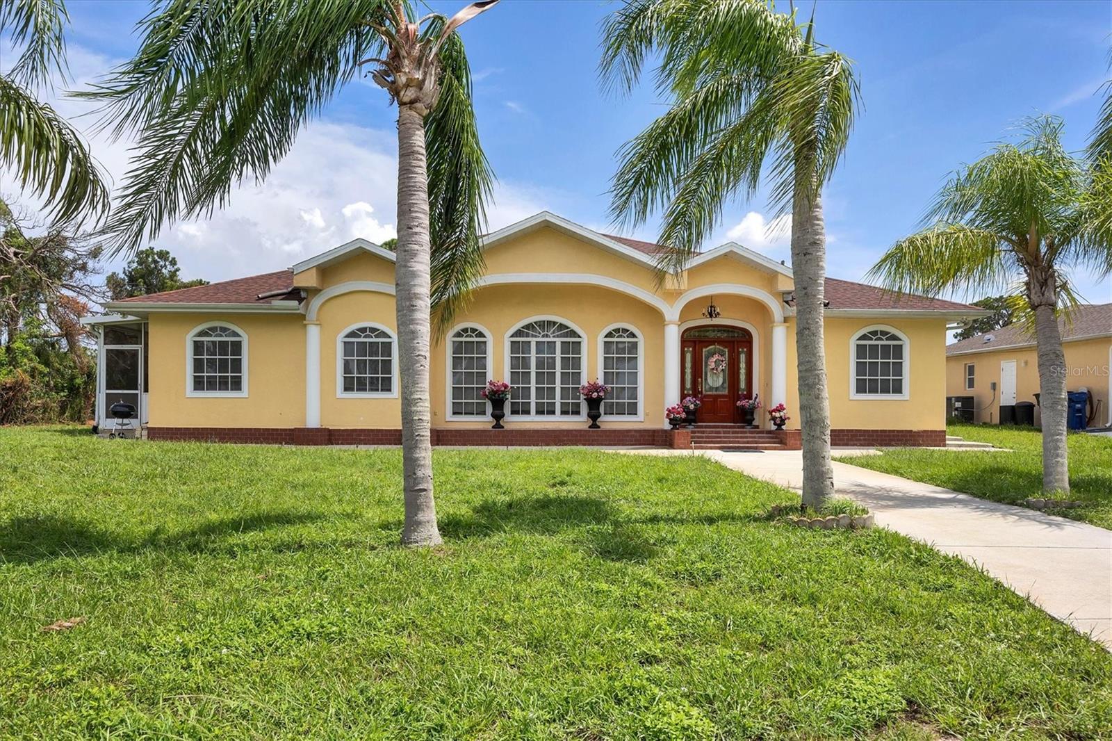 12209 Cotorro Avenue, FL