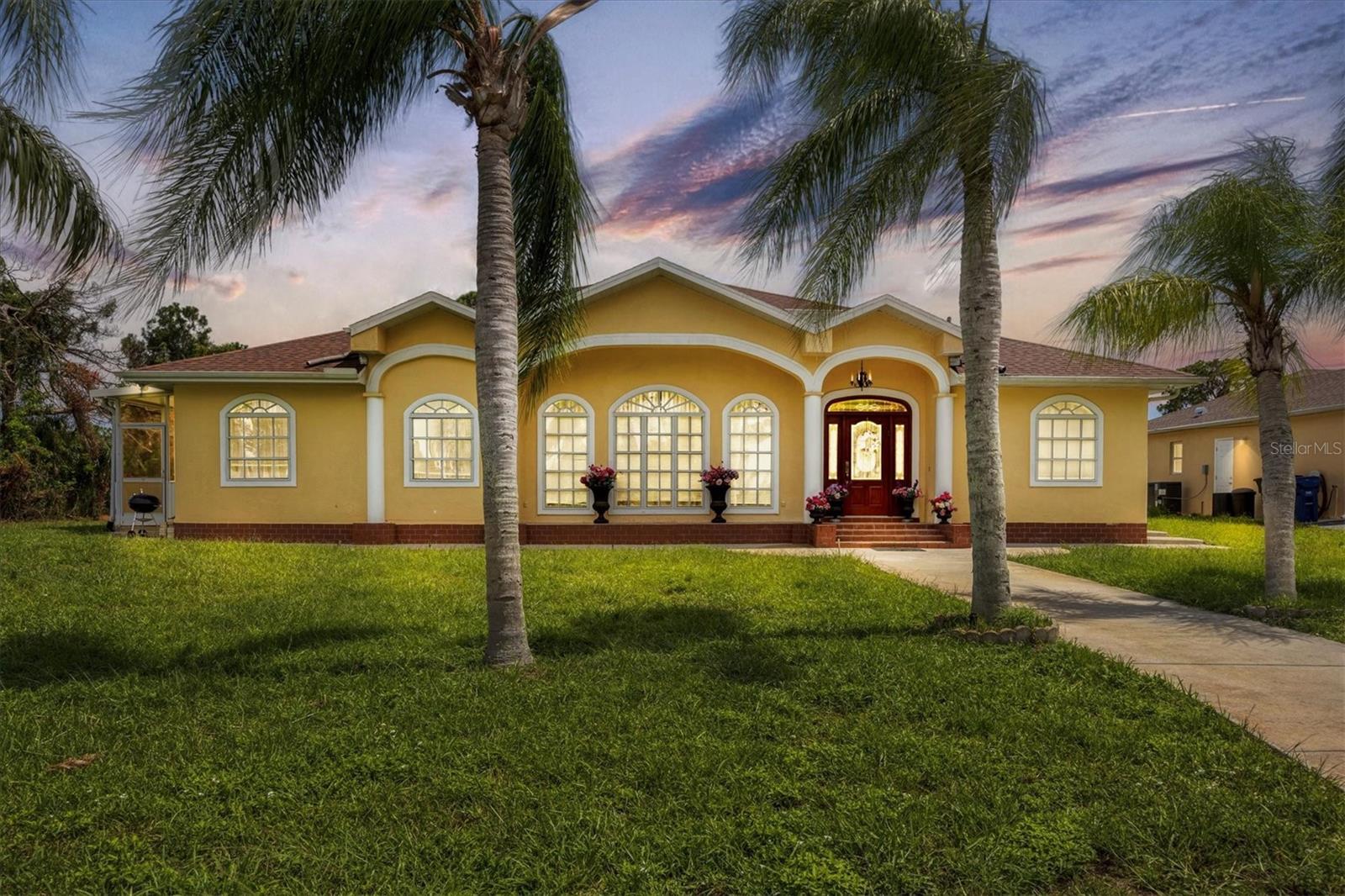 12209 Cotorro Avenue, FL