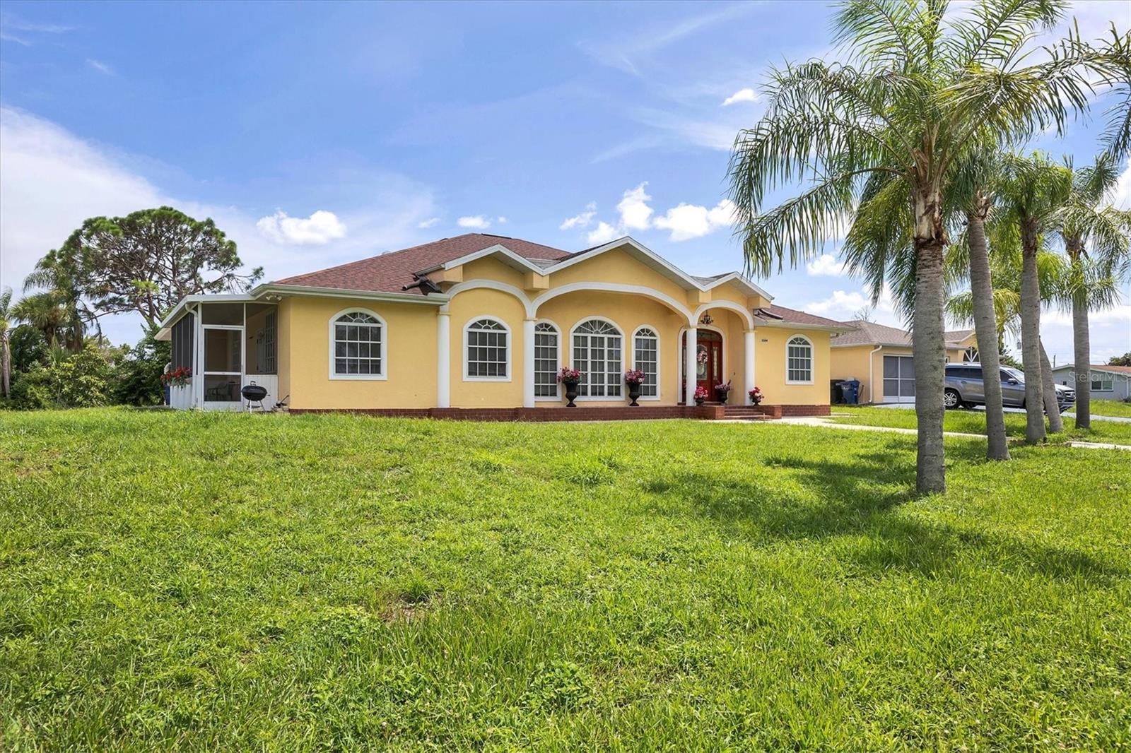 12209 Cotorro Avenue, FL