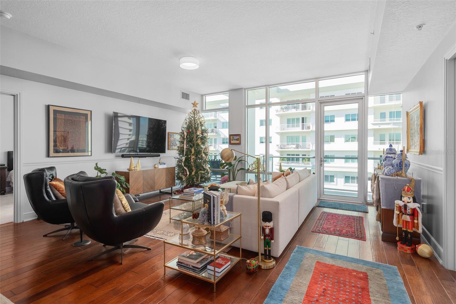 101 Eola Drive, FL