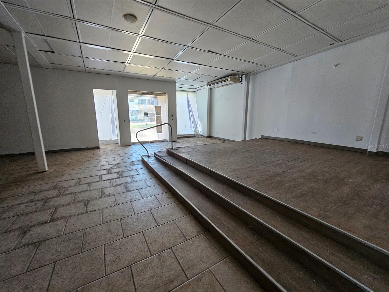 151 Fd Roosevelt Ave. Avenue, PR