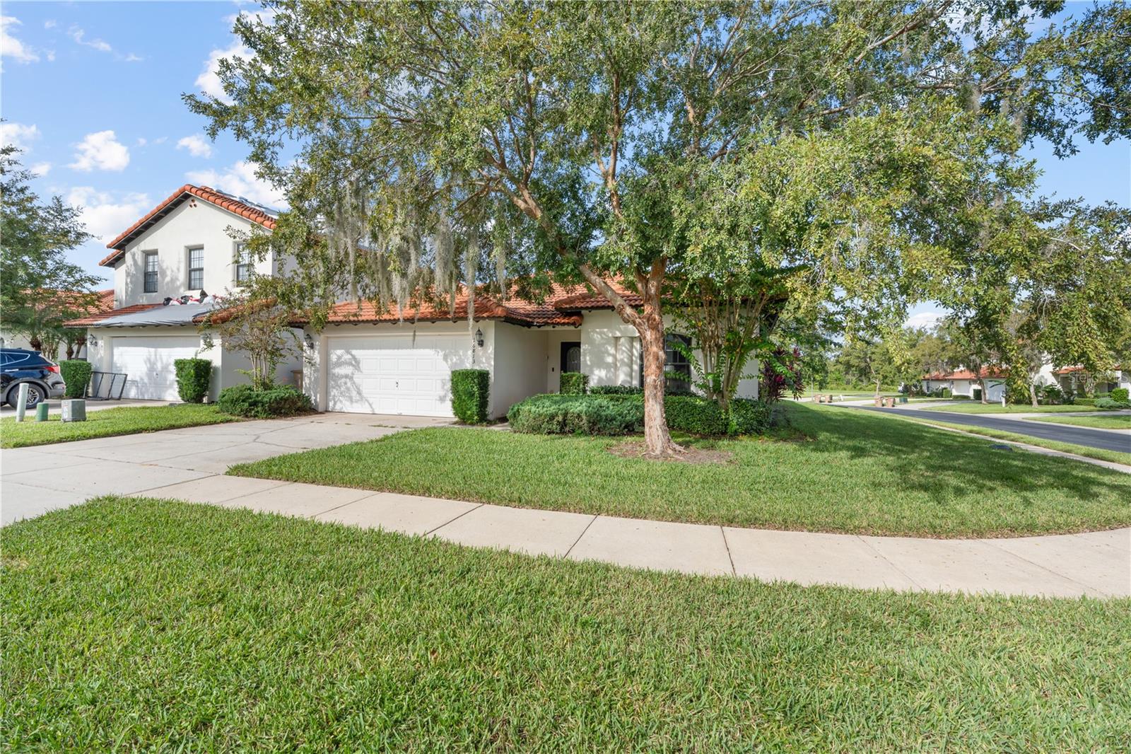 16813 Lazy Breeze Loop, FL