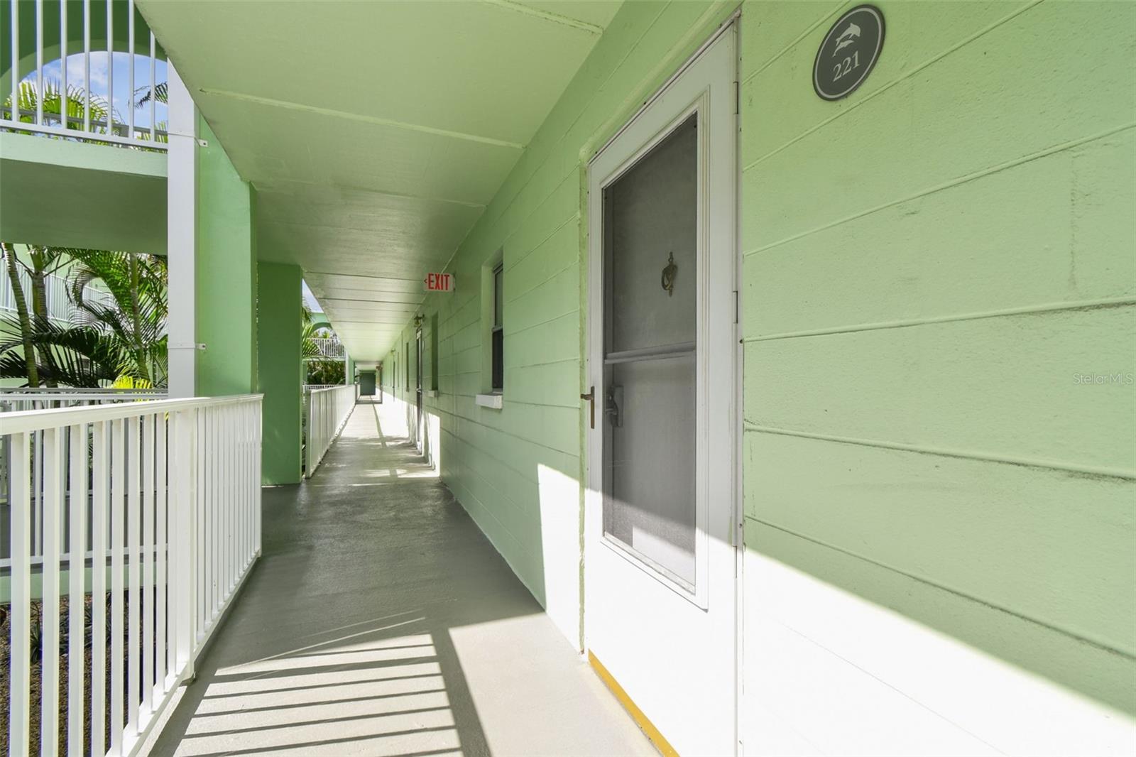 464 Paula Drive, FL