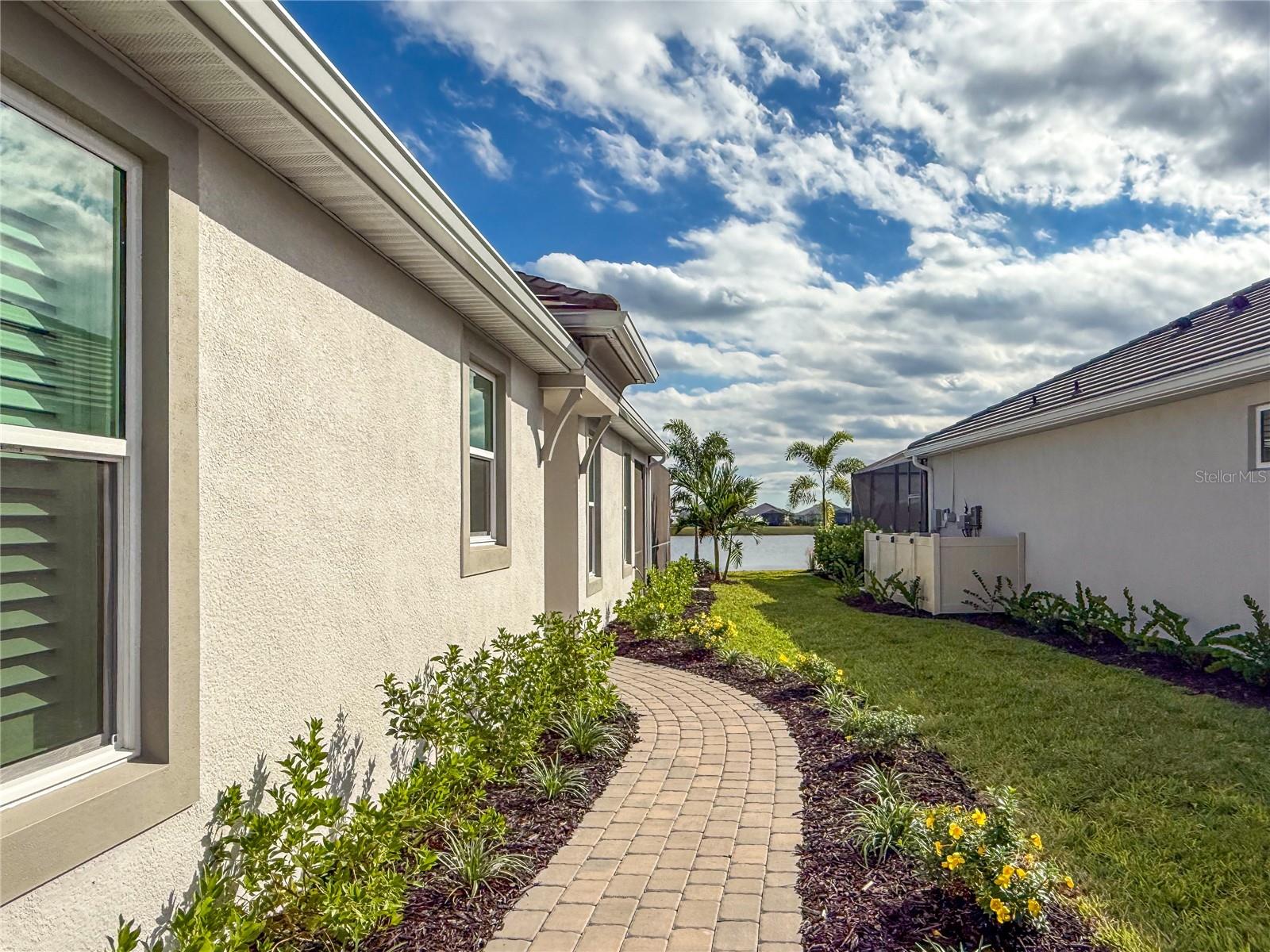 3263 Alba Circle, FL