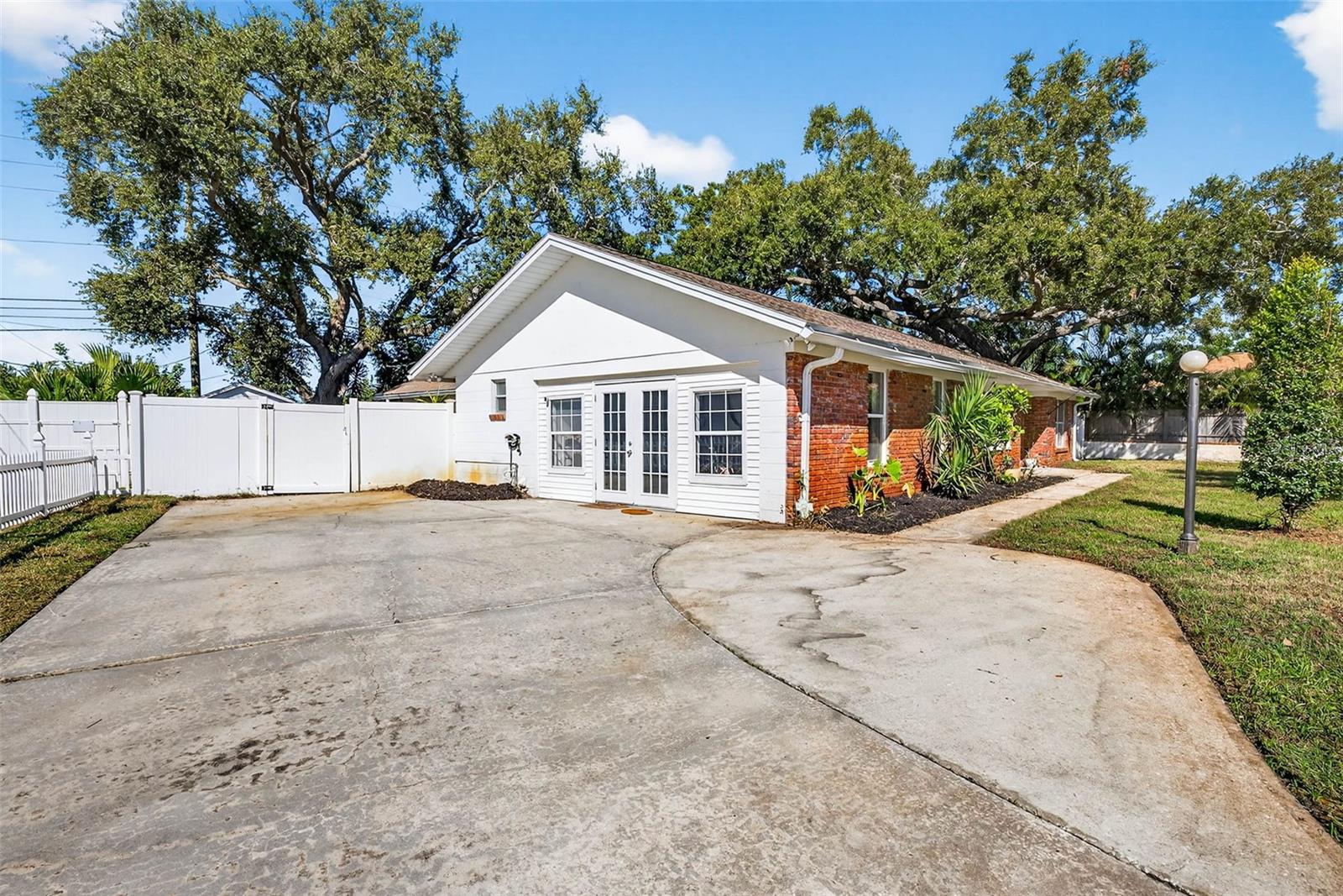 13589 101st Terrace, FL