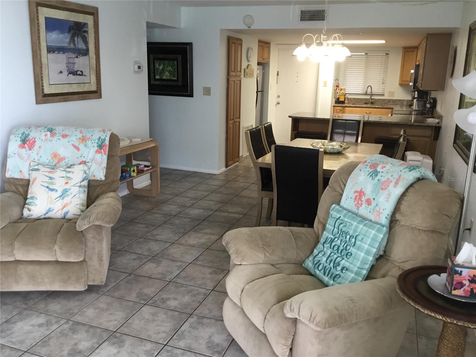 1571 Atlantic Avenue, FL