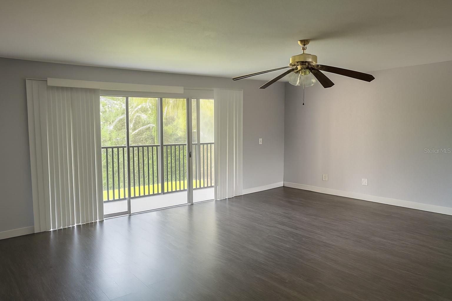 200 Country Club Dr, FL