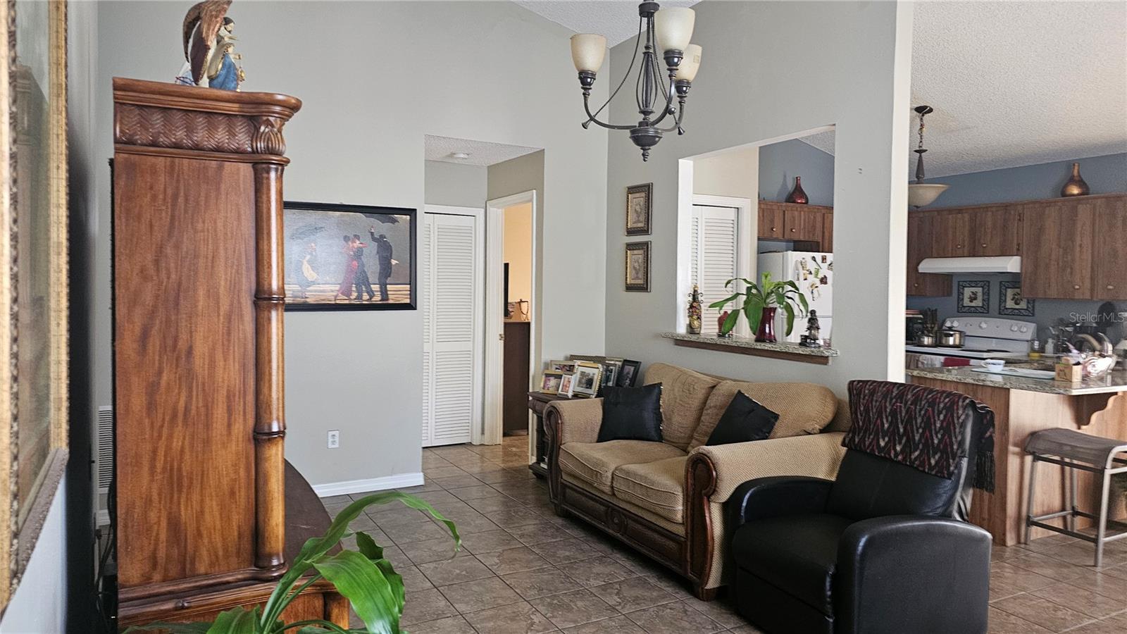 9906 Surrey Ridge Road, FL