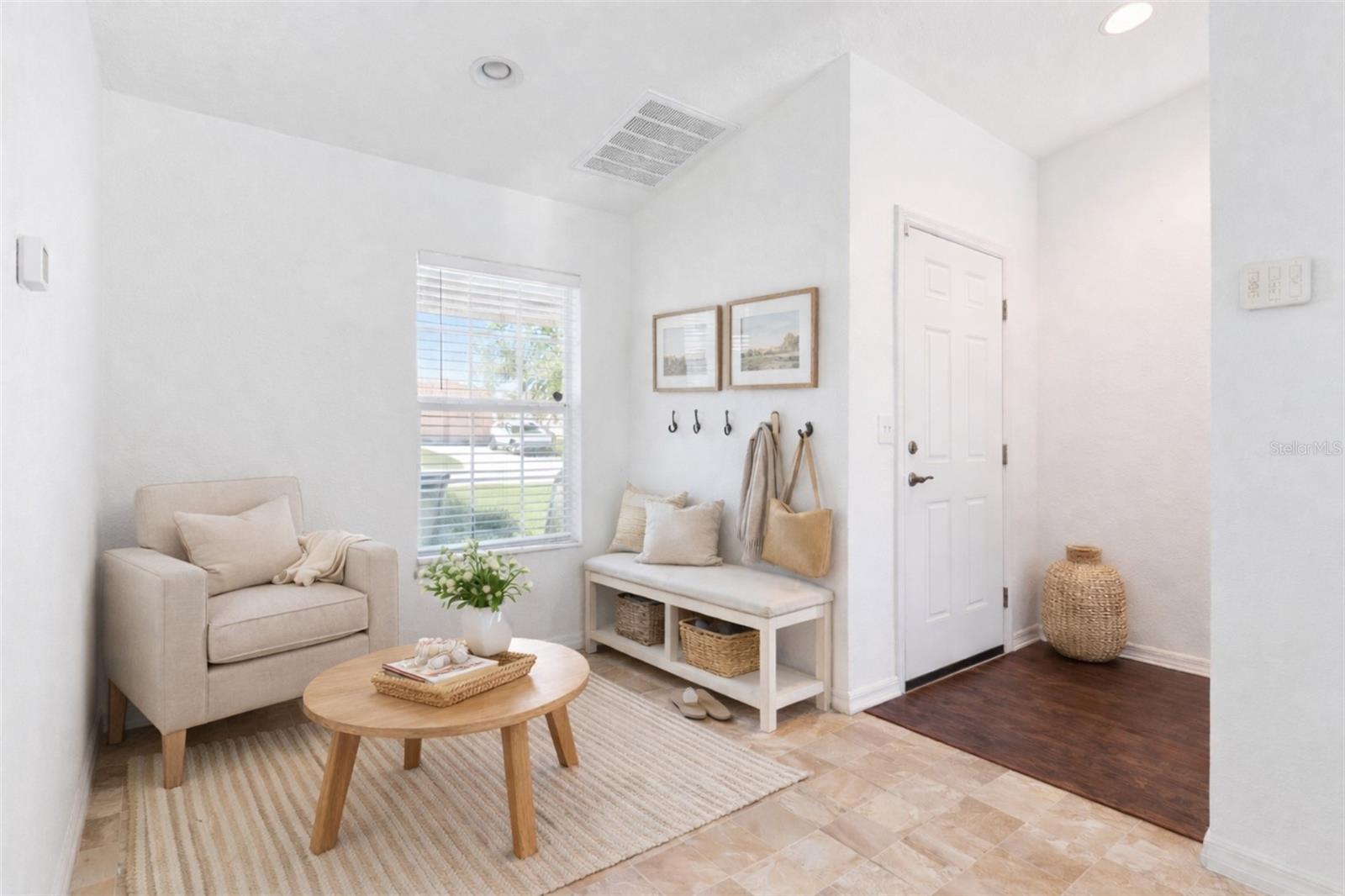 140 Solis Drive, FL