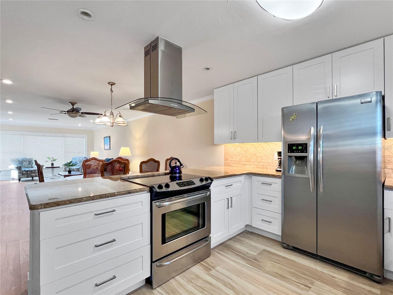 9811 Hernando Court, FL