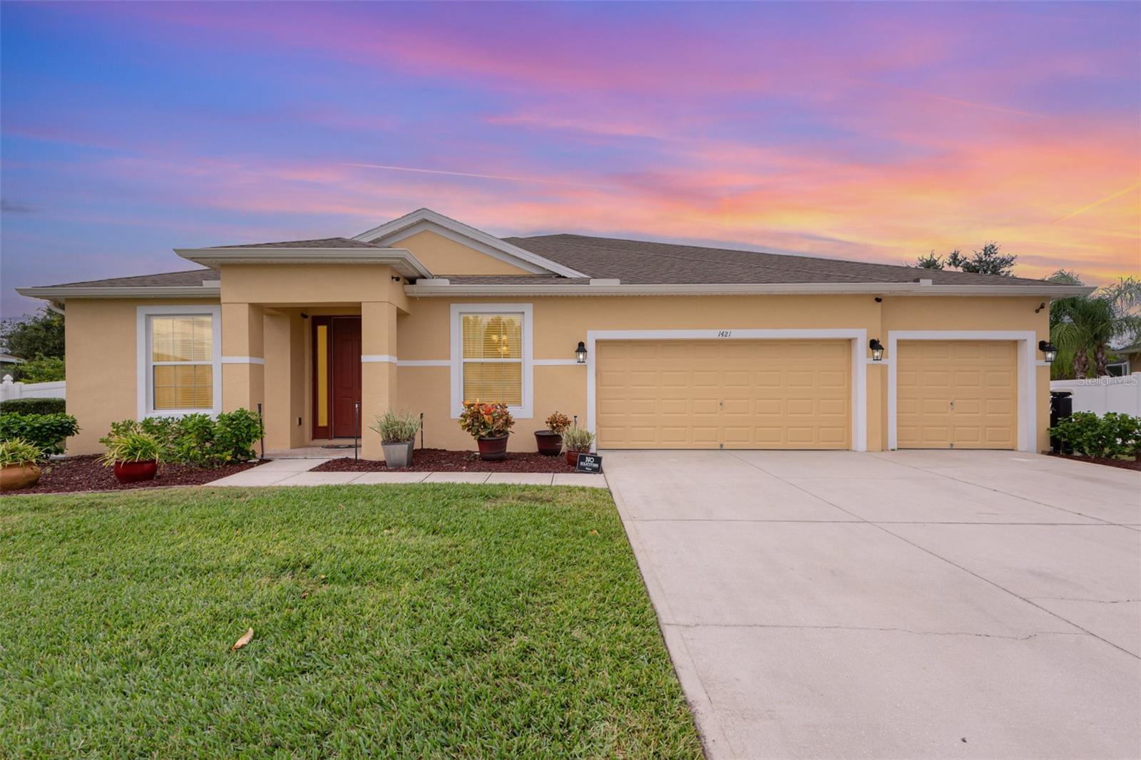 1421 Daystar Lane, FL
