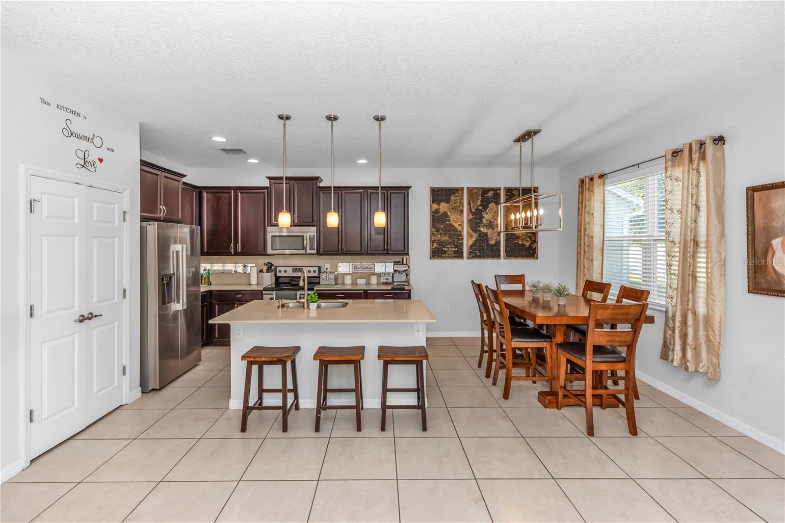 3301 Bethpage Loop, FL