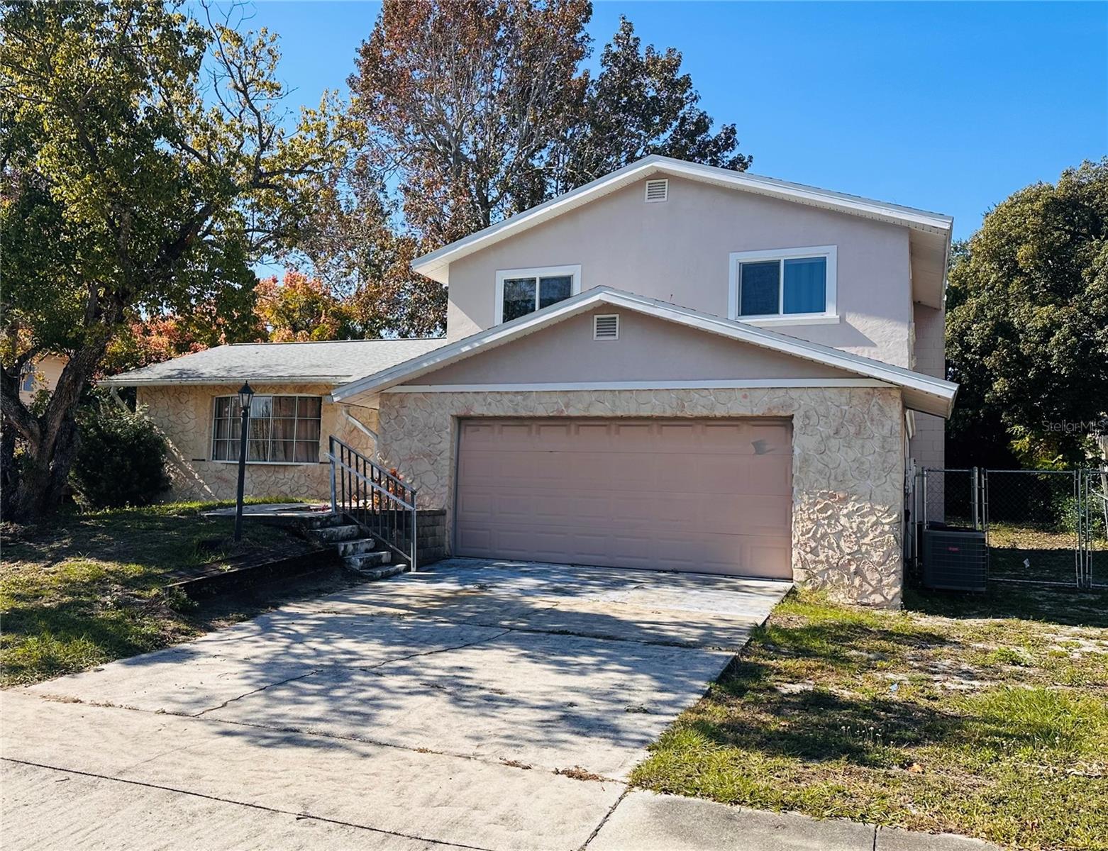 1649 Shangri La Drive, FL