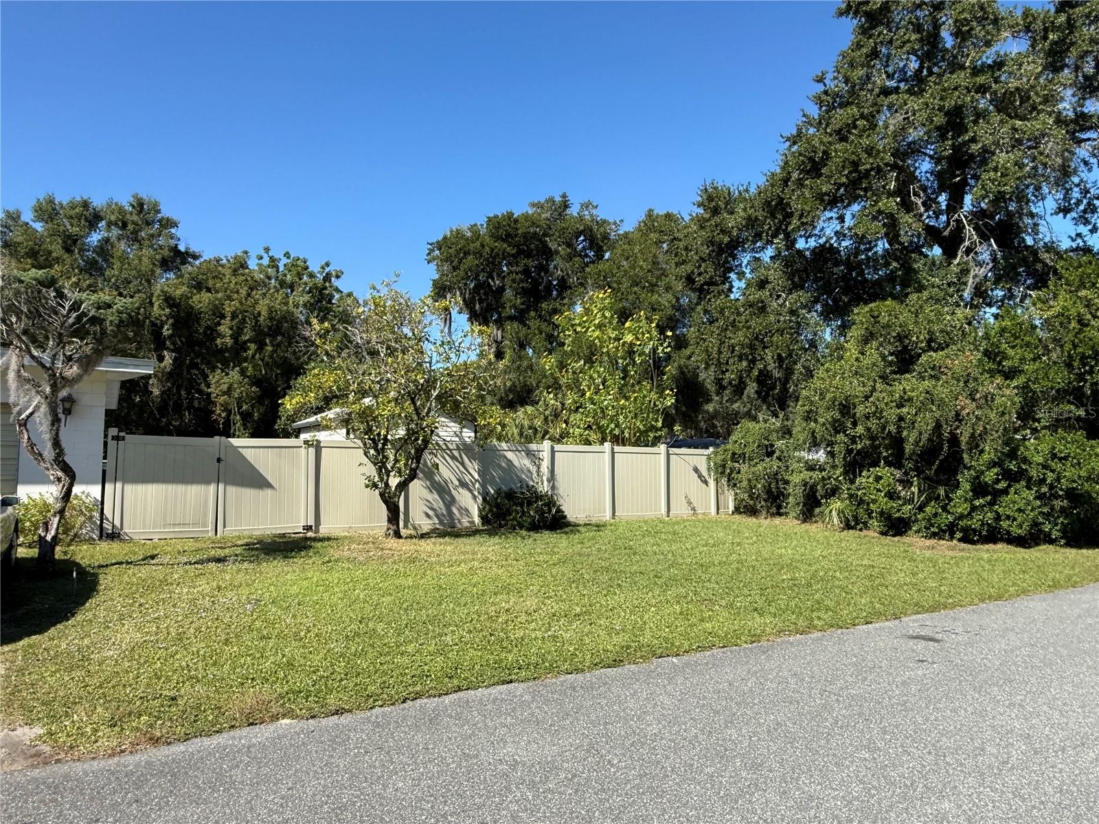 2200 Butler Street, FL