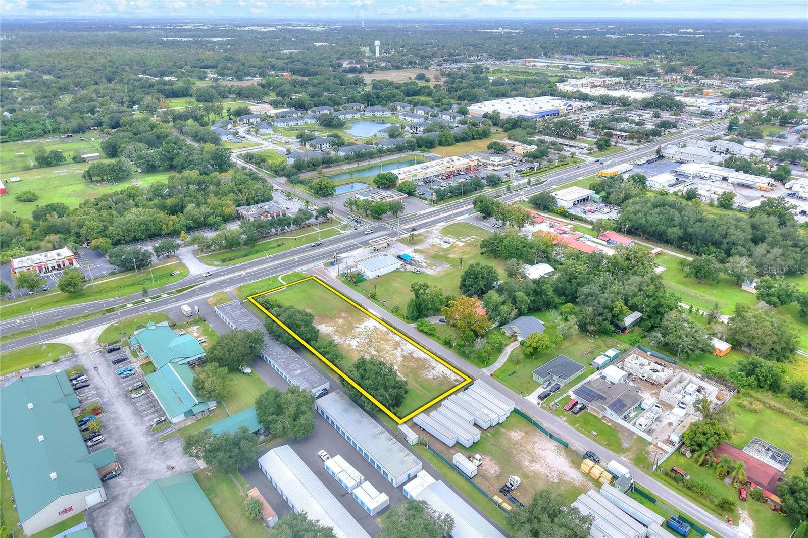 E Rayburn Road, FL