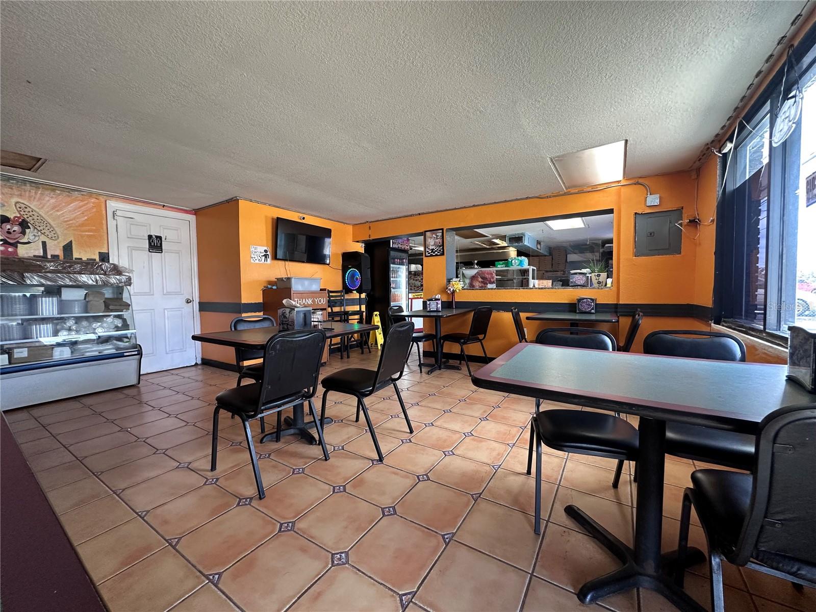 9852 Colonial Drive, FL