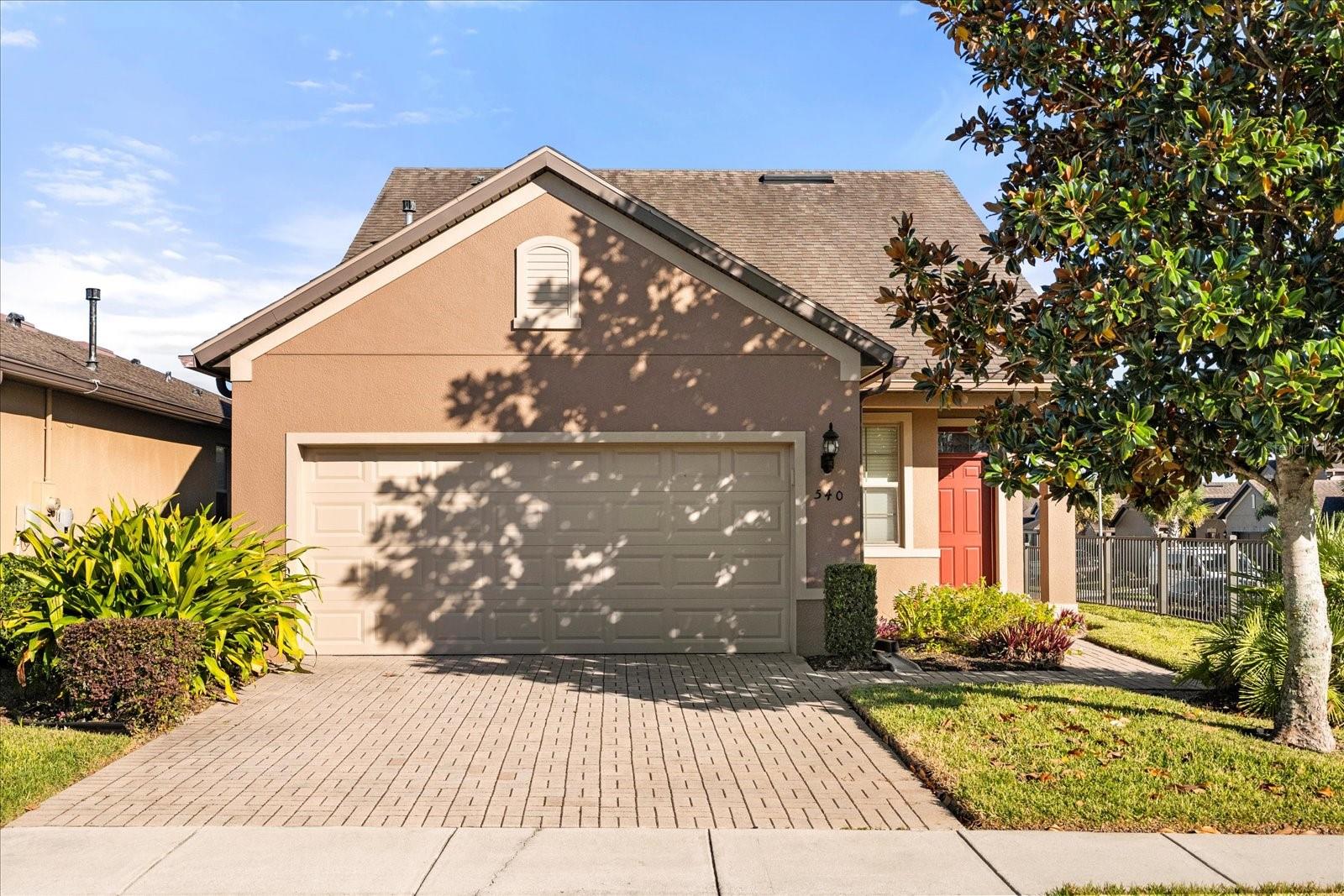 540 Pamplona Place, FL