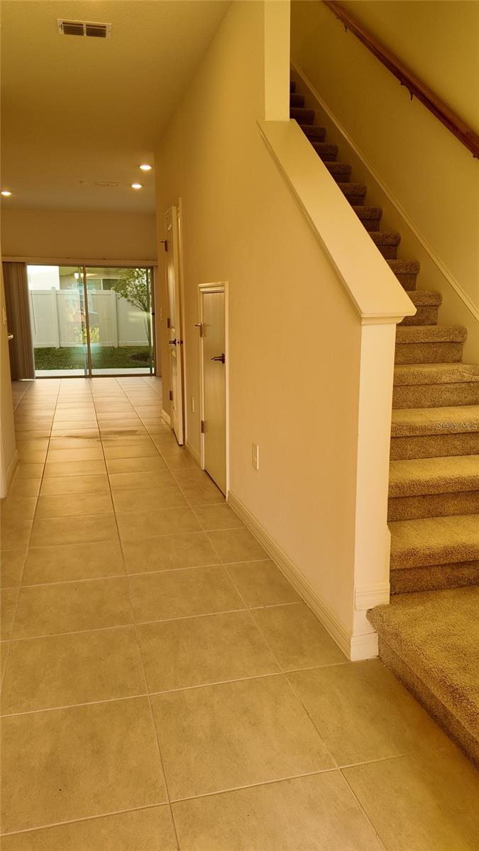 2207 Portrait Street, FL