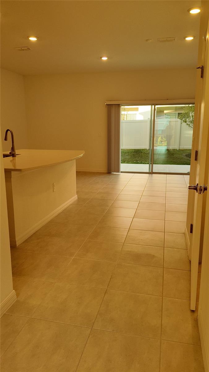 2207 Portrait Street, FL