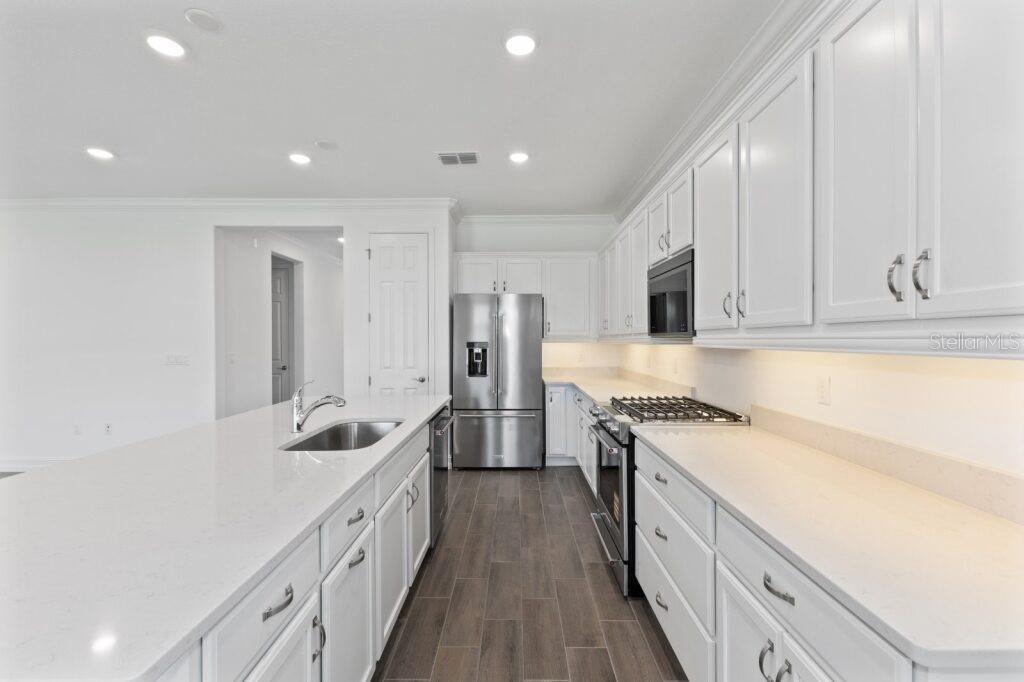 3223 52nd Avenue Road, FL