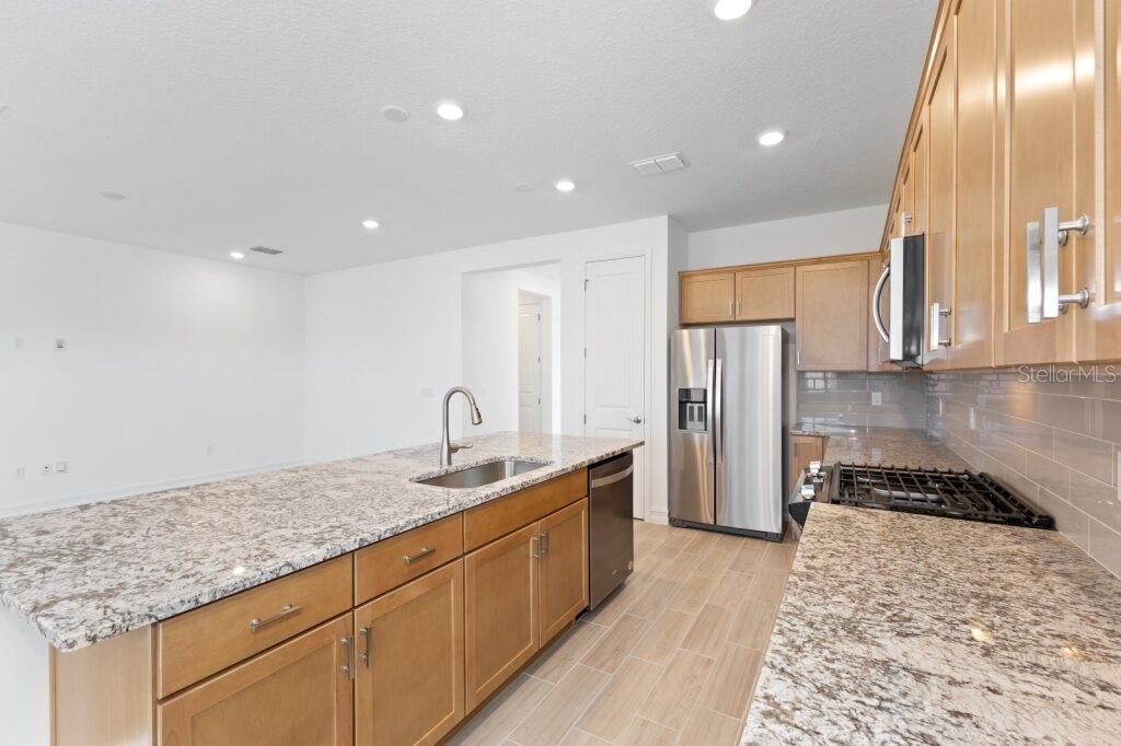 3320 52nd Avenue Road, FL