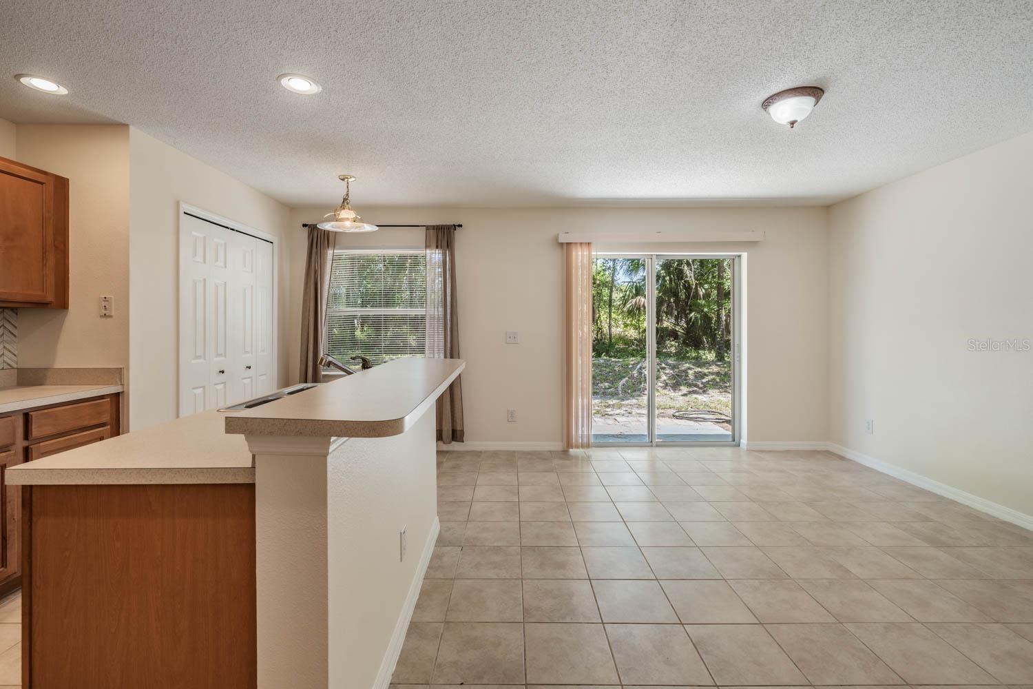 4522 Winding River Way, FL