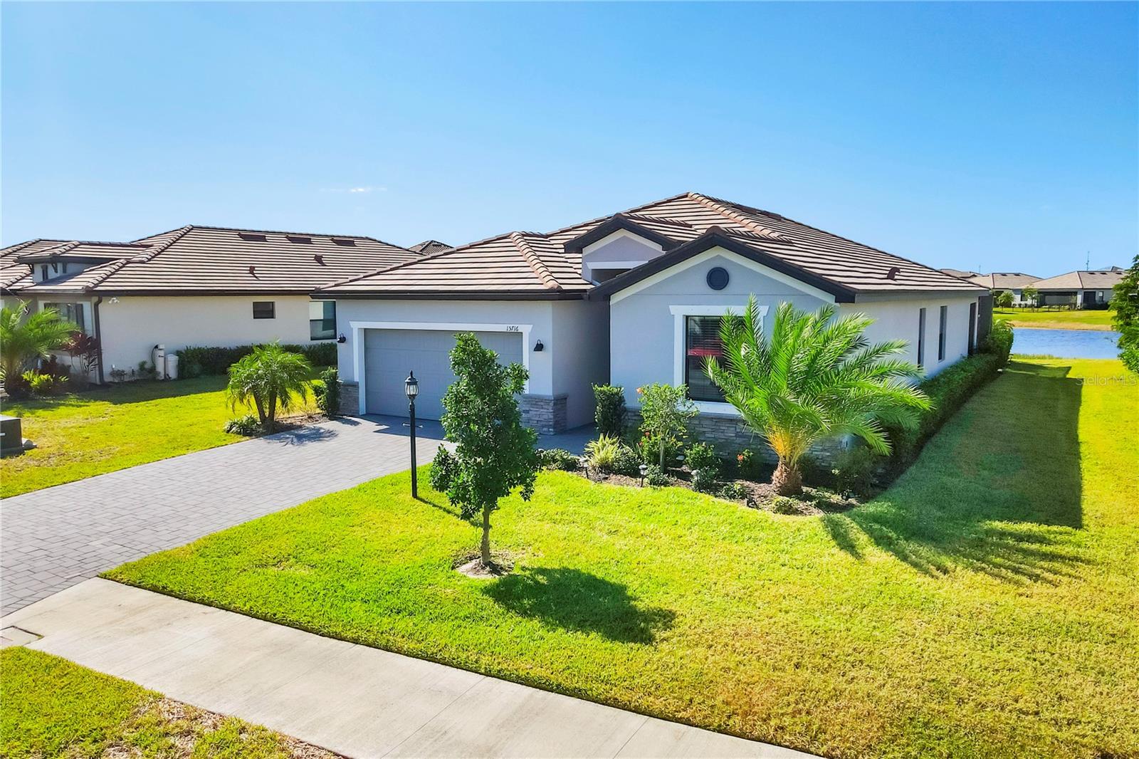 15716 Barefoot Beach Drive, FL