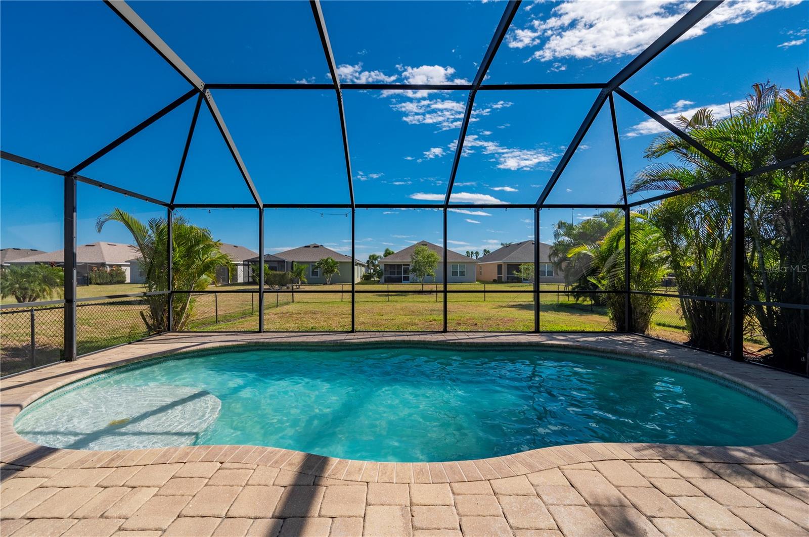 4069 River Bank Way, FL