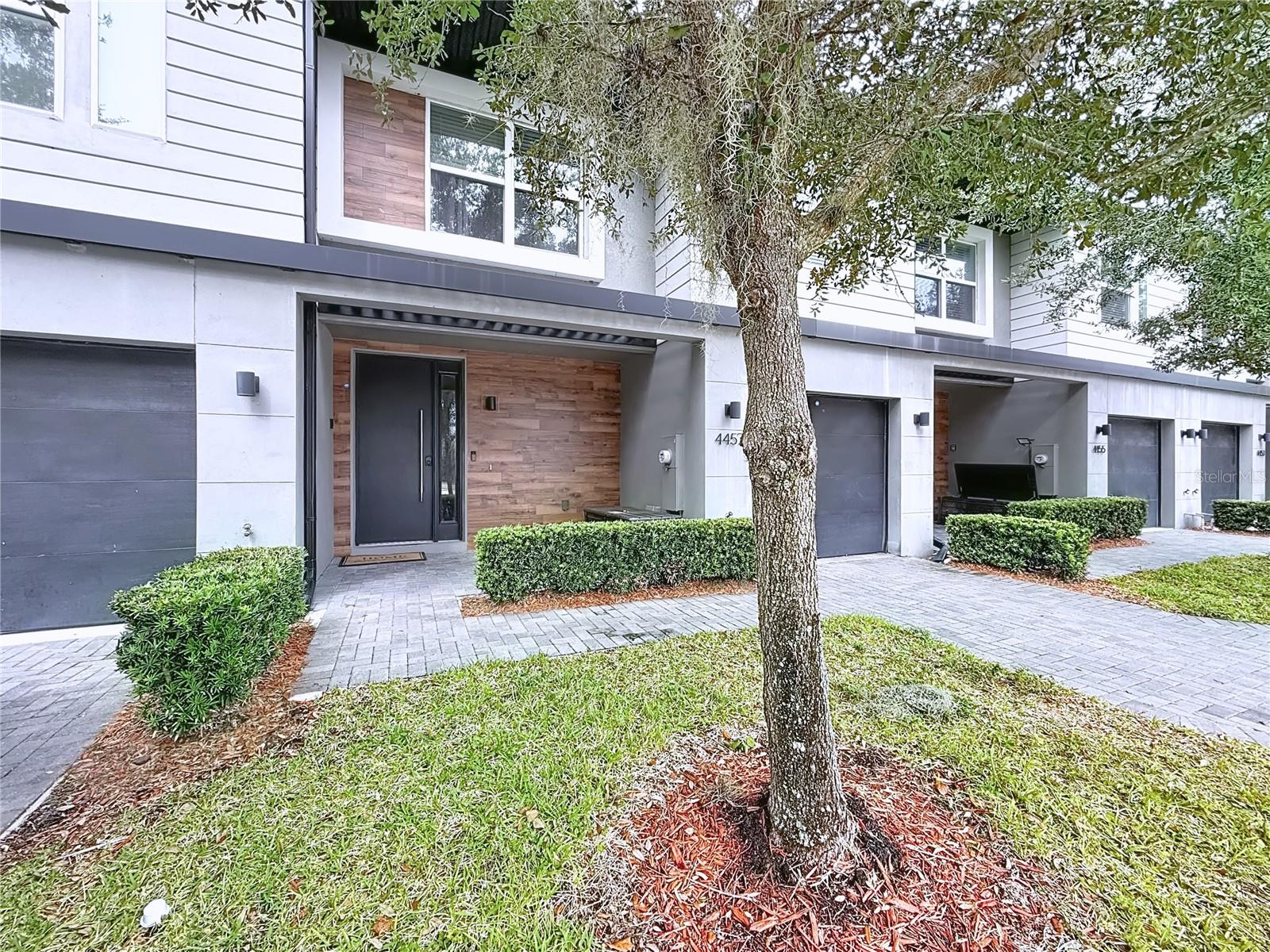 4457 Le Reve Court, FL