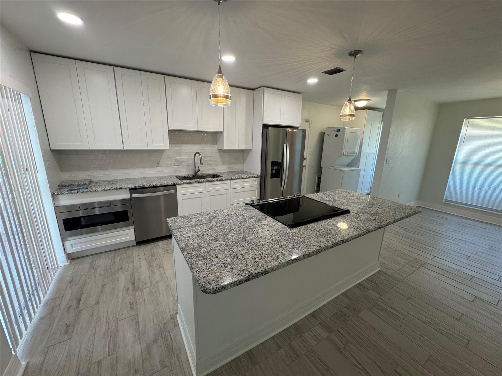 189 Small Street, FL