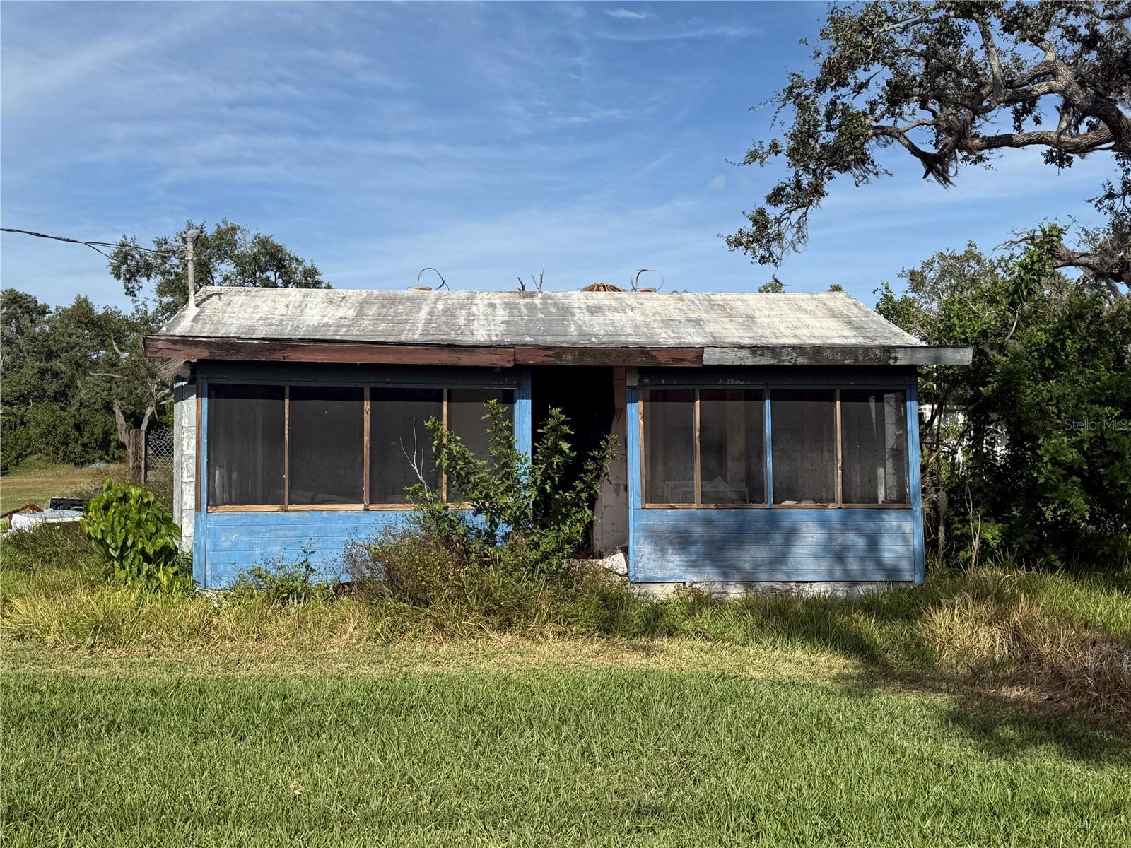 916 Piney Point Road, FL
