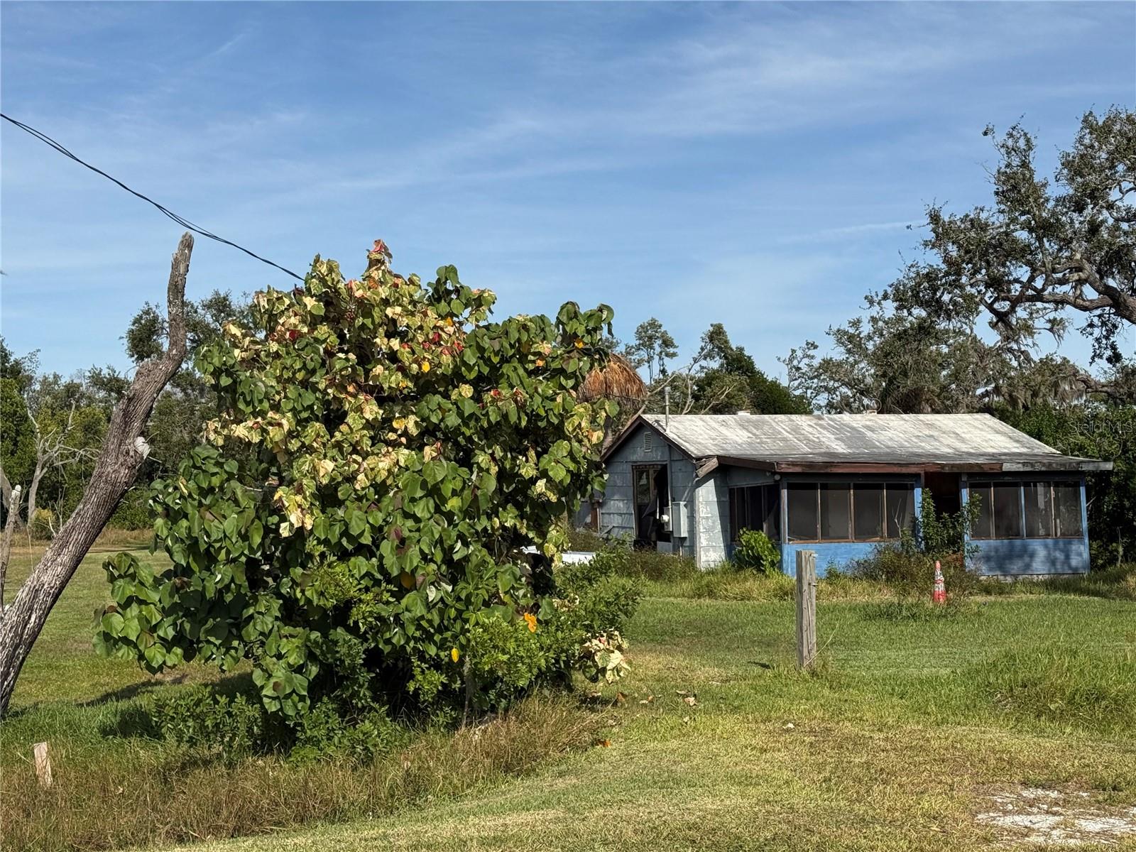 916 Piney Point Road, FL