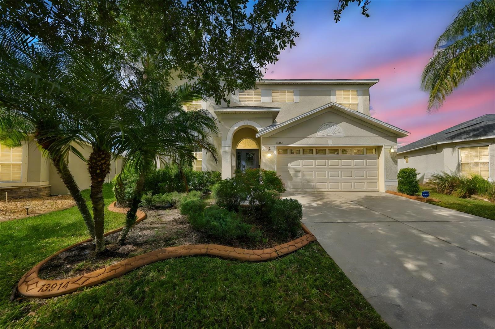 13914 Chalk Hill Place, FL