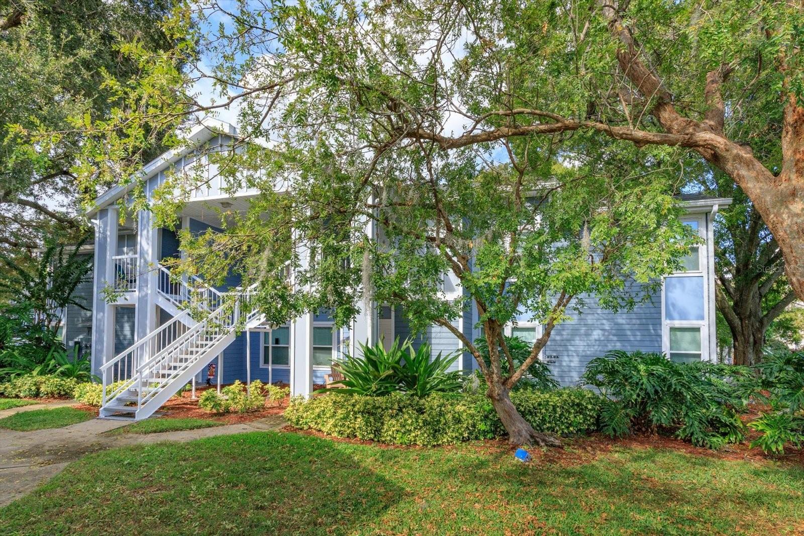 2577 Grassy Point Drive, FL