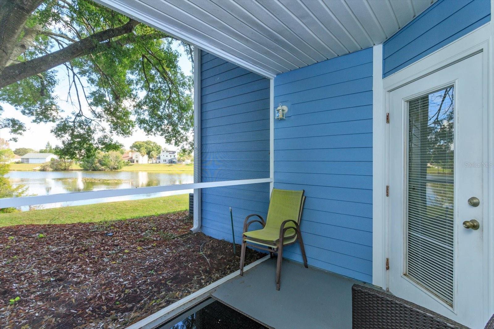 2577 Grassy Point Drive, FL