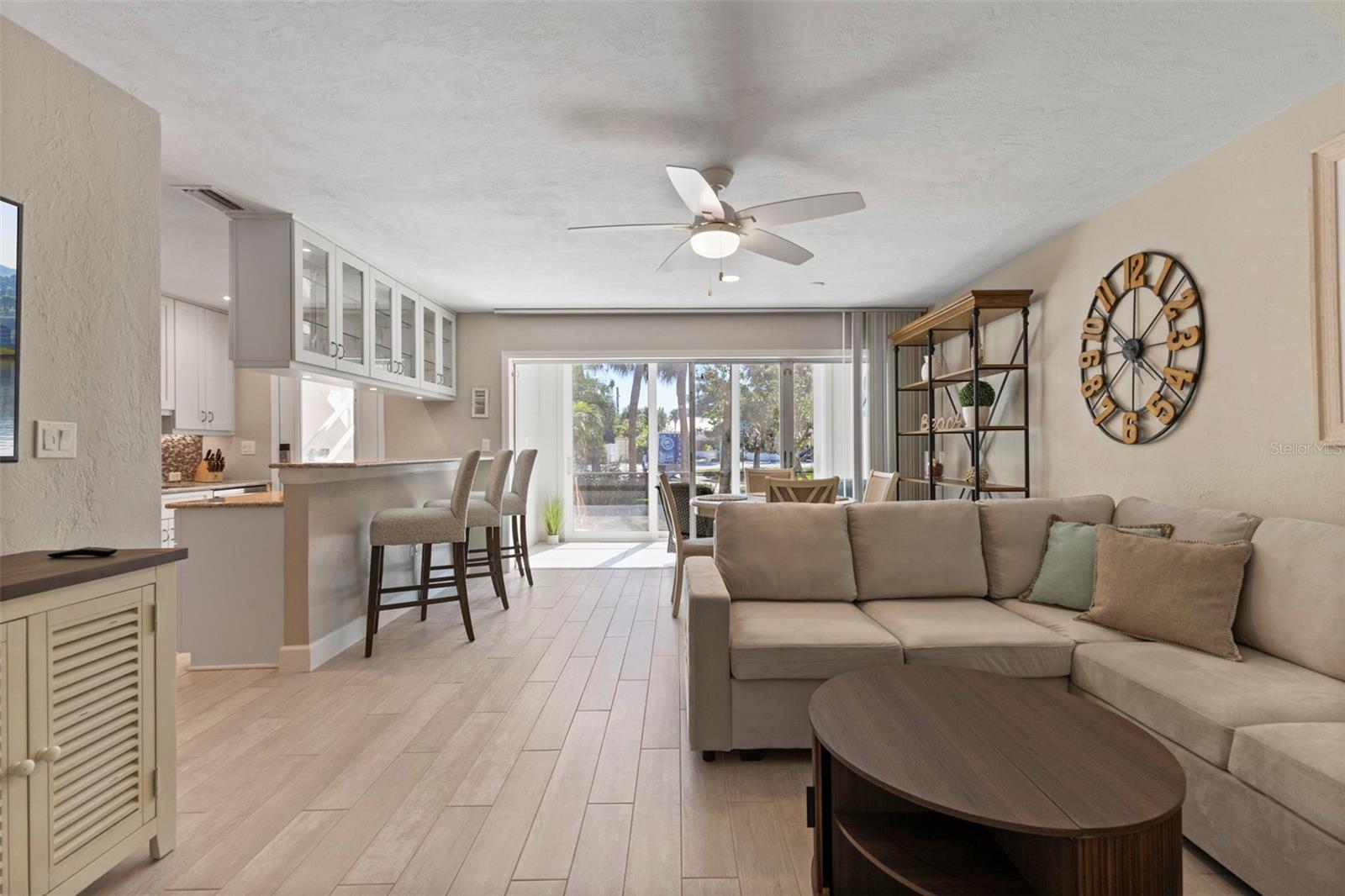 137 Avenida Messina, FL