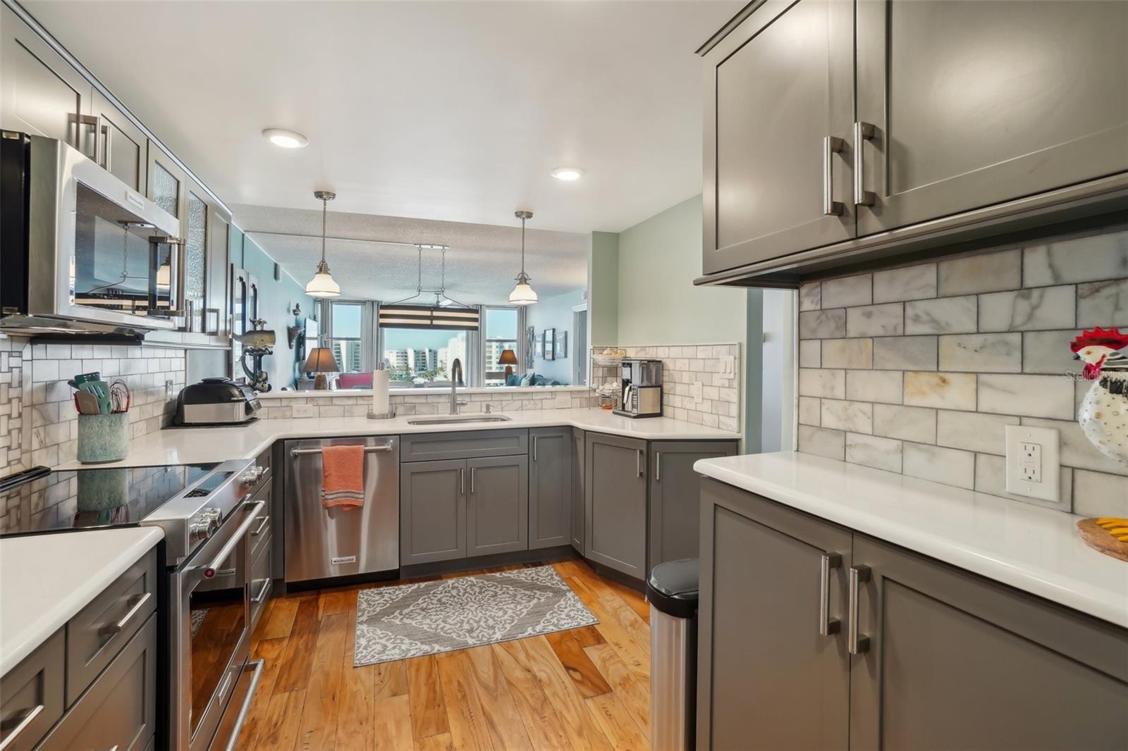 7400 Sun Island Drive, FL