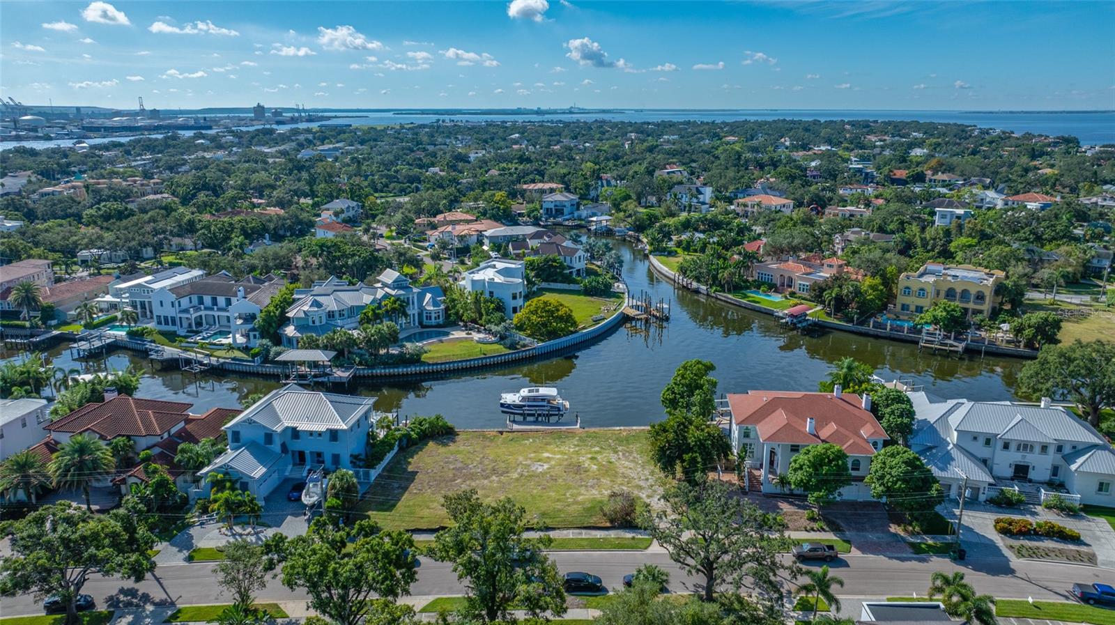 102 Adalia Avenue, FL