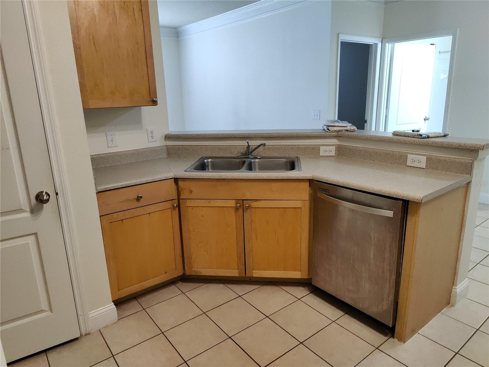 8813 Villa View Circle, FL